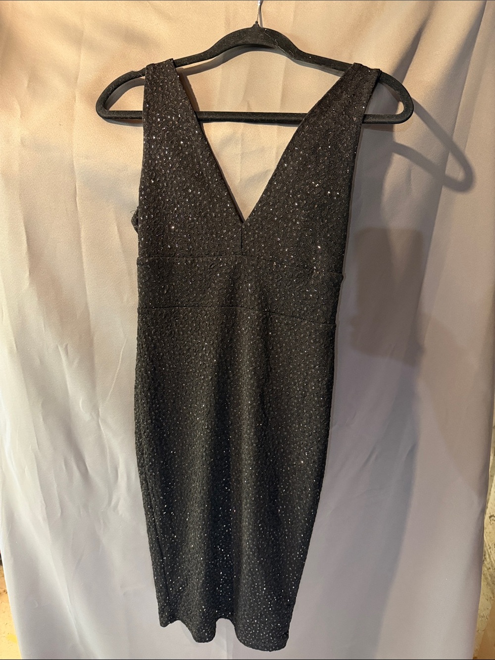 G by Guess Black Sequin V-Neck Sheath Dress